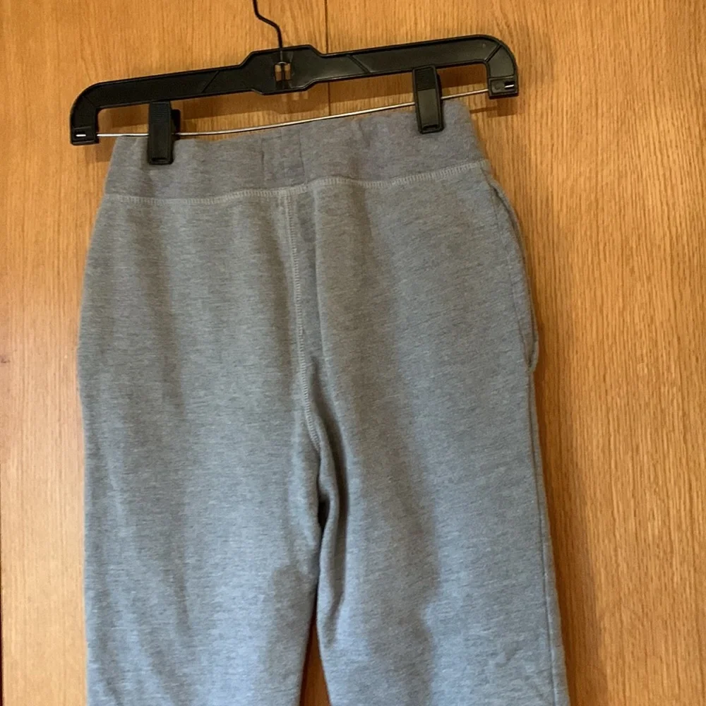 Gap Kids size M 8 gray drawstring banded waist 2 pocket sweat pants sweats EUC